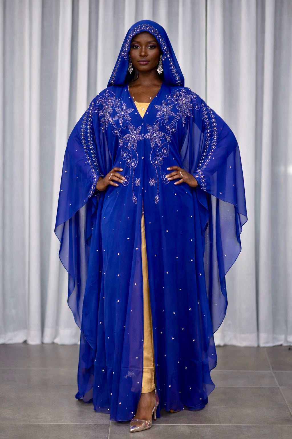 Sparkling blue abaya