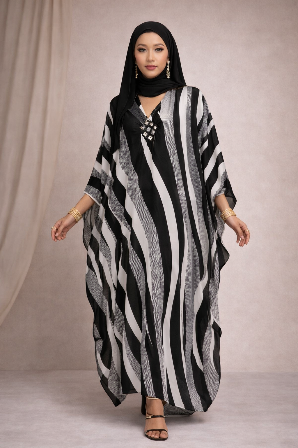 Black/grey/white kaftan